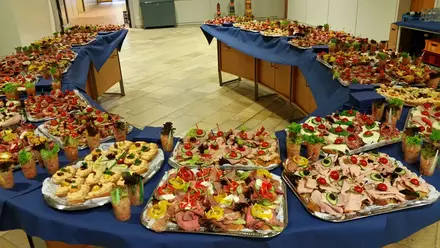 csm_grosses-fingerfood-buffet-scaled_1e3d0796e6.webp